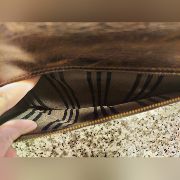 Frye Briefcase With Long Strap - Worn/distressed leather style - Dark Brown - Picture 9 of 17